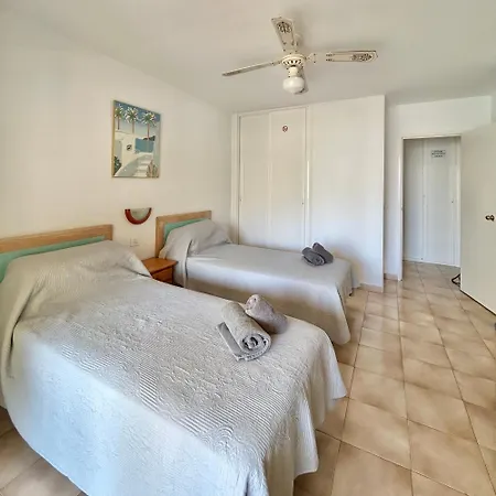 Castle Harbour 1 Bedroom Garden View C102 Apartment Los Cristianos (Tenerife)