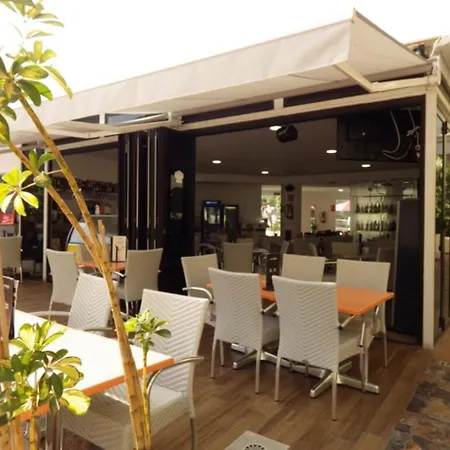 Castle Harbour 1 Bedroom Garden View C102 Apartamento Los Cristianos (Tenerife)